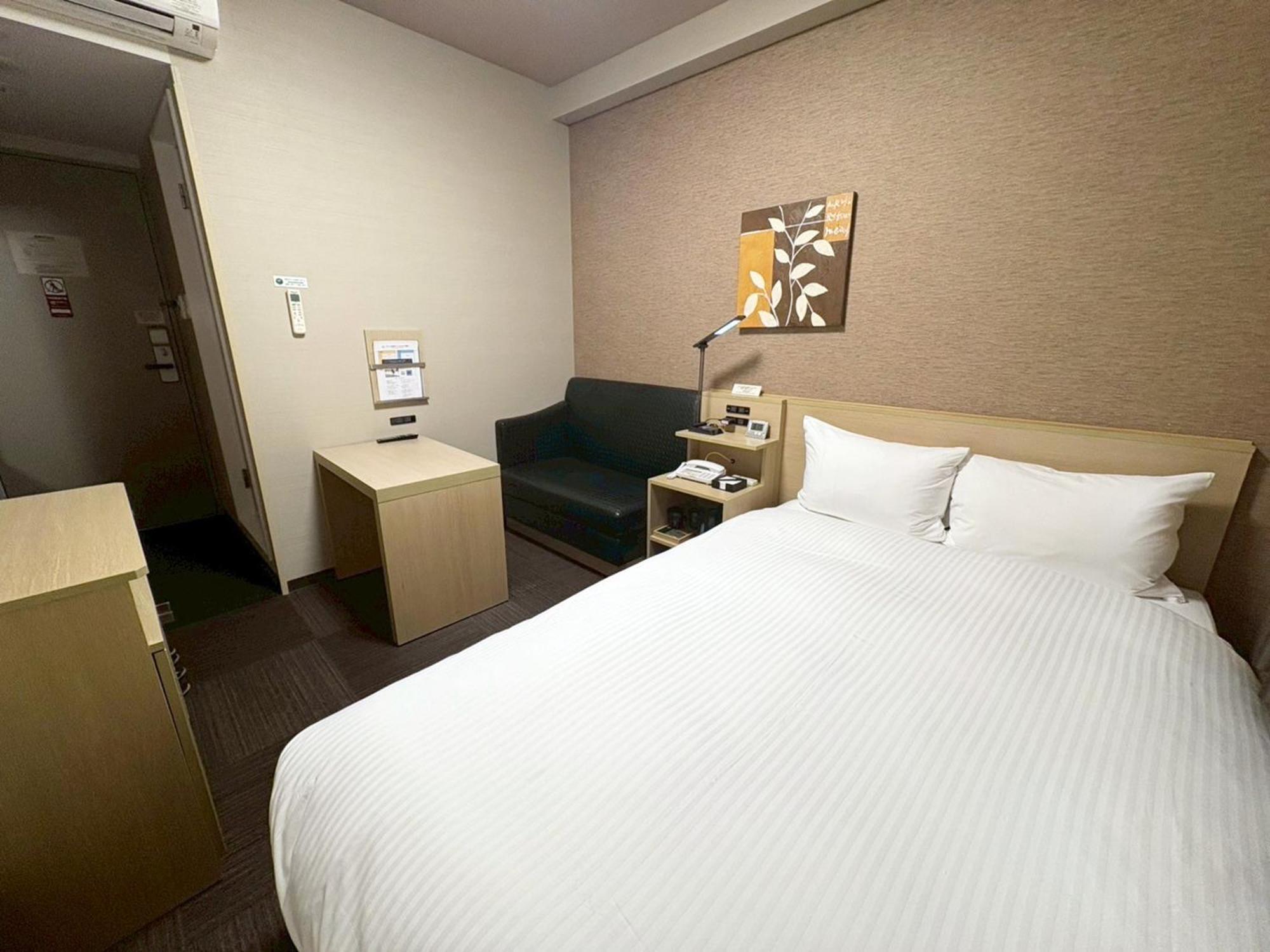 Hotel Route-inn Saijo Ekimae